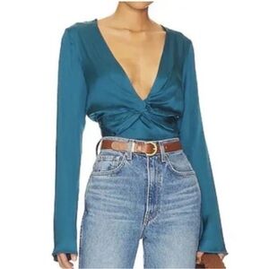 Free People NWT long sleeve crop shirt
